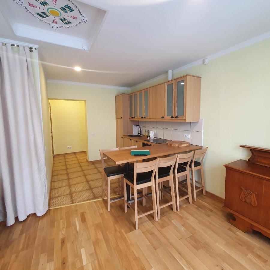 Hot Riga Ernestines Iela 7-7 Enjoy The Feel Of Home And History! Exteriör bild